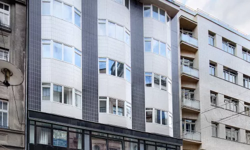 C089 Nájemní dům s obchody